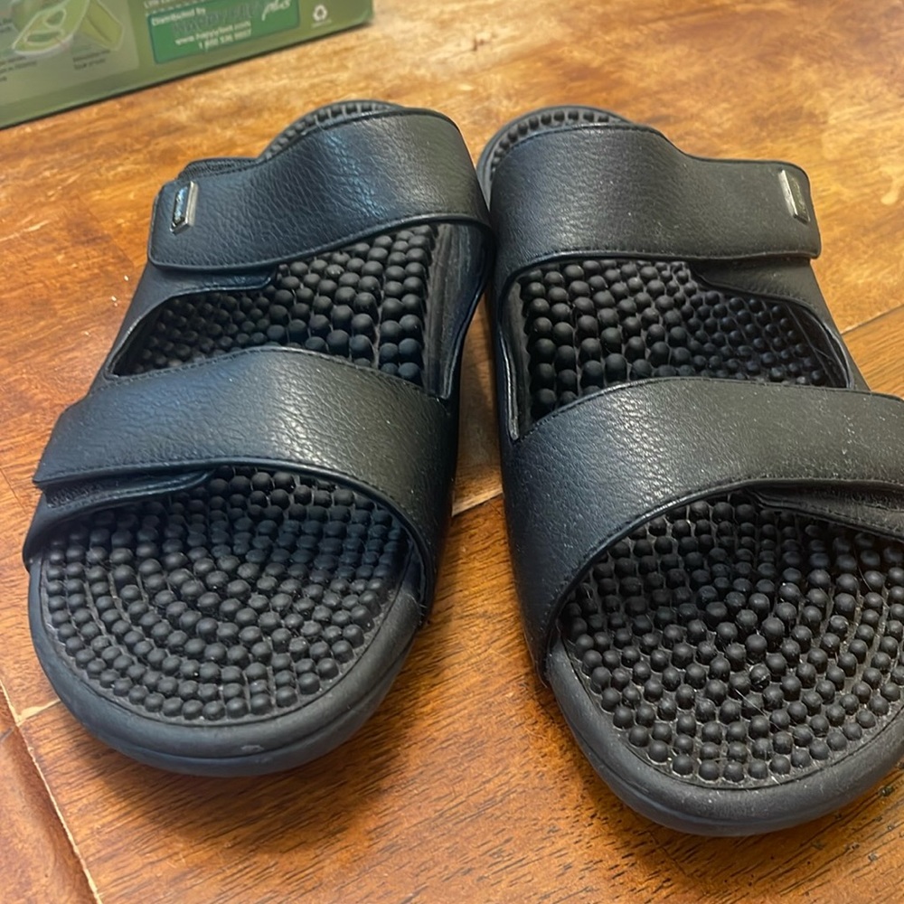 Kenkoh black massaging nodules orthotic arch slip on sandals size 14